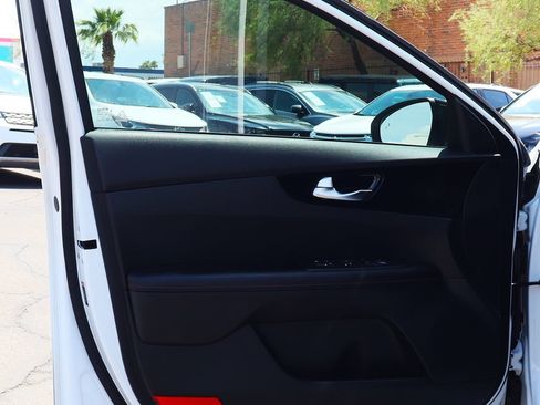 Used 2021 Kia Forte GT w/ GT2 Package image 36