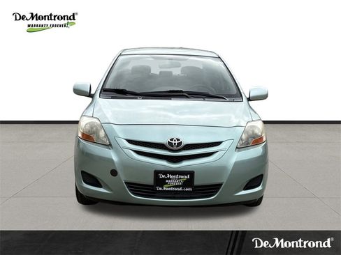 Used 2007 Toyota Yaris S image 2
