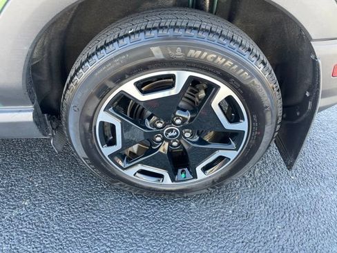 Certified 2023 Ford Bronco Sport Outer Banks w/ Tech Package AWD/4WD image 4