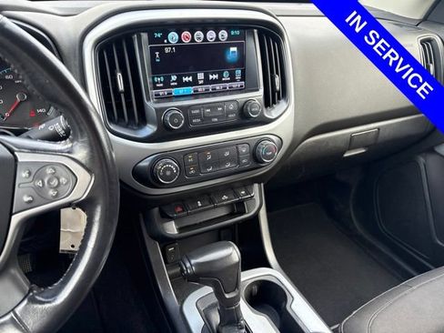 Used 2018 Chevrolet Colorado LT w/ Redline Special Edition AWD/4WD image 12