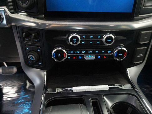 Used 2024 Ford F150 Lariat w/ Equipment Group 502A High image 10