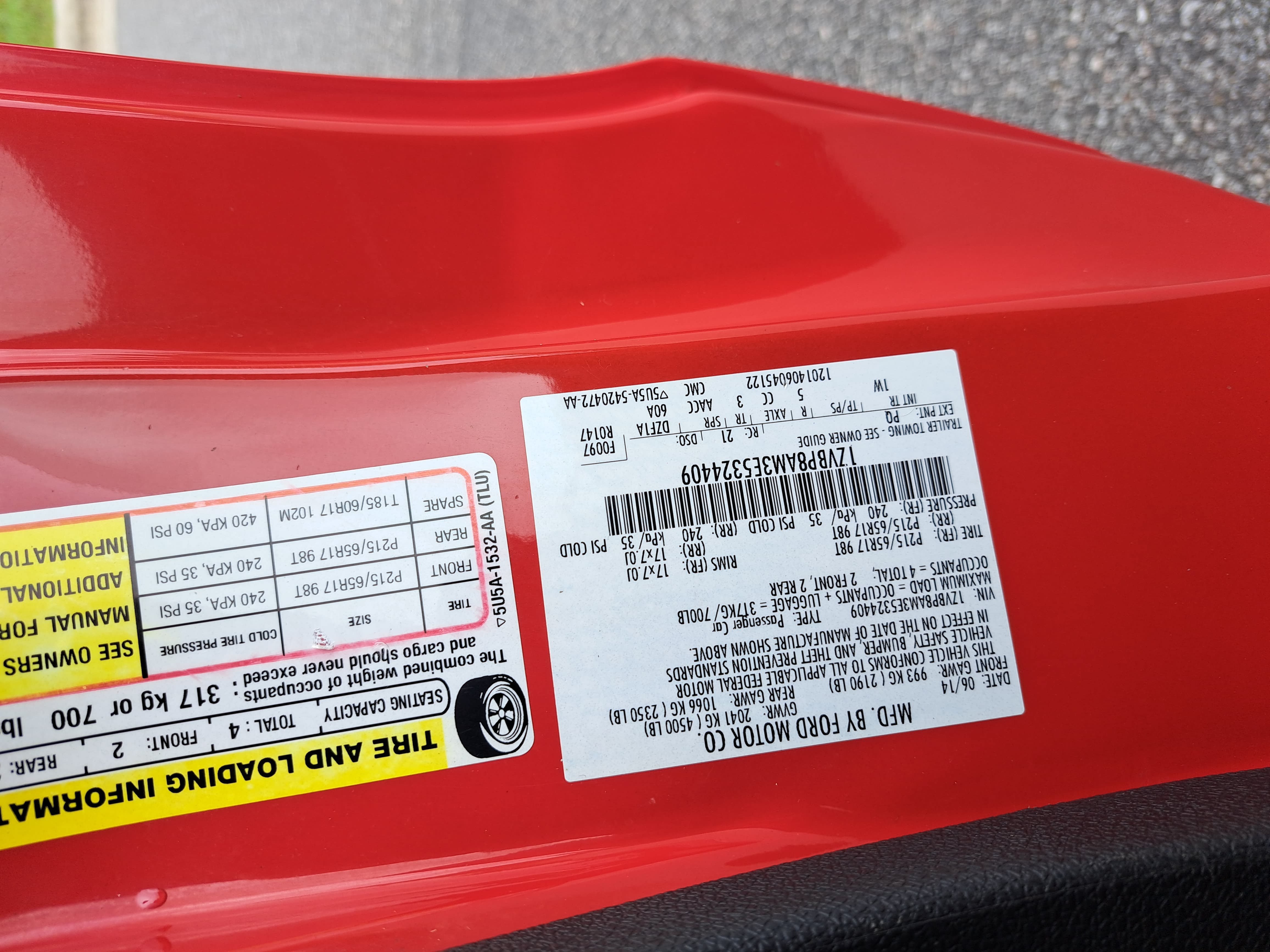 Used 2014 Ford Mustang Coupe w/ Equipment Group 102A RWD image 28
