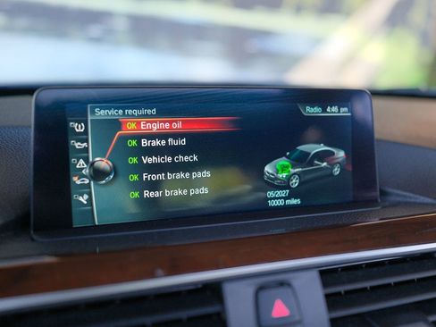 Used 2017 BMW 330e RWD image 25
