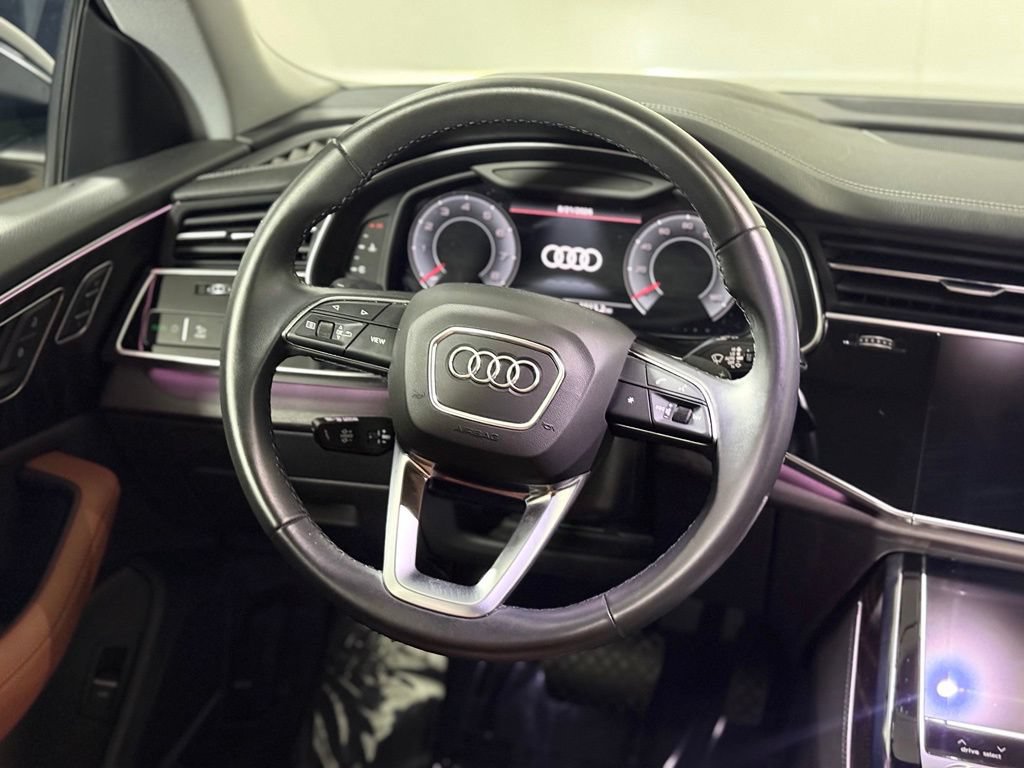 Used 2023 Audi Q8 Prestige AWD/4WD image 12