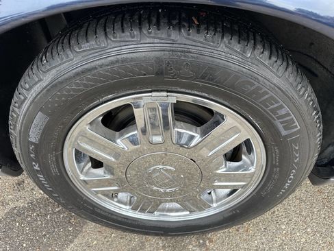 Used 2004 Cadillac De Ville image 27