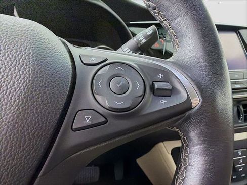 Used 2017 Buick Envision Premium w/ Driver Confidence Package AWD/4WD image 12