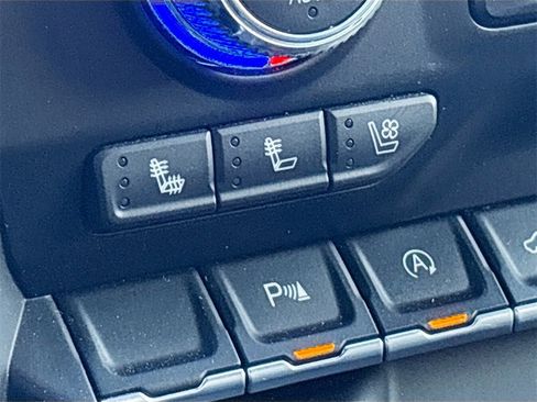 Used 2021 GMC Sierra 1500 SLT image 19