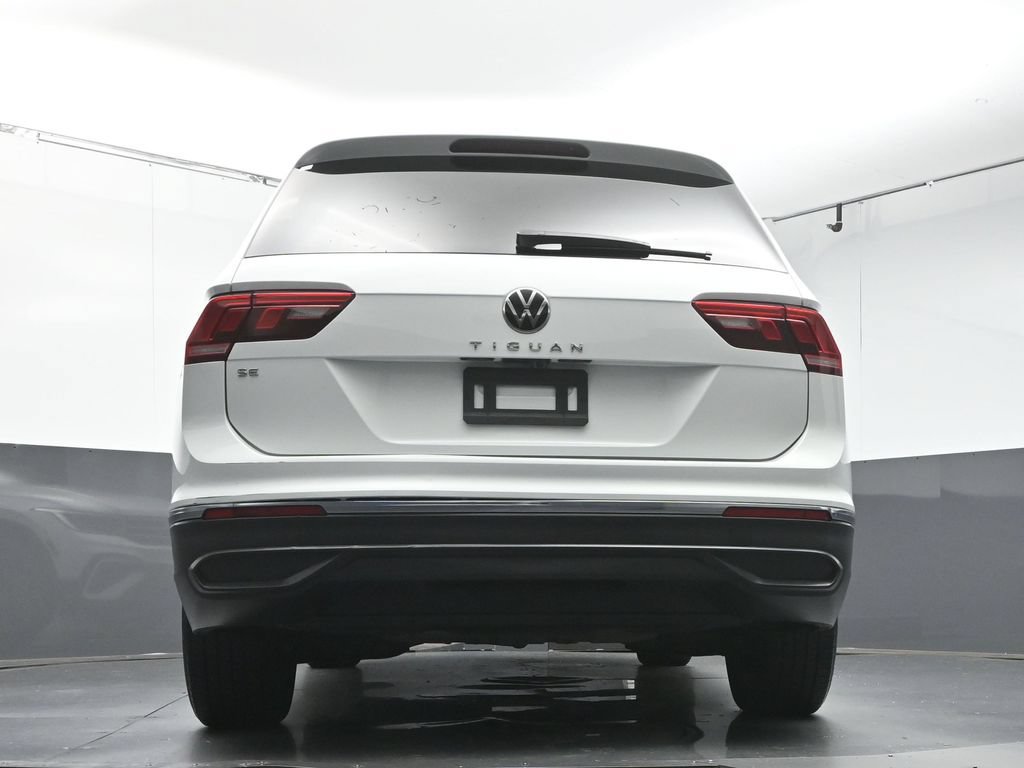 Used 2024 Volkswagen Tiguan SE FWD image 38