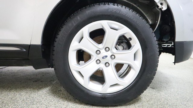 Used 2013 Lincoln MKX AWD image 22