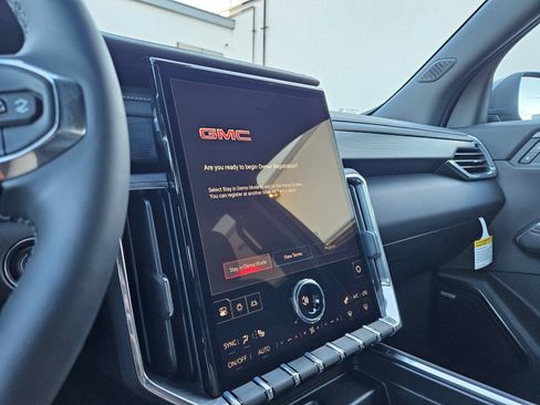 New 2026 GMC Acadia Elevation FWD image 14