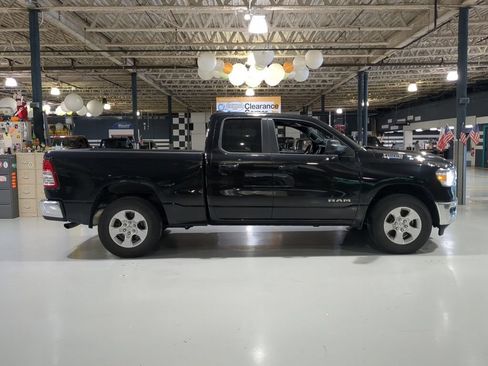 Used 2022 RAM 1500 Big Horn AWD/4WD image 7