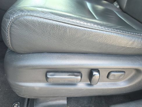 Used 2022 Honda Pilot Touring image 13