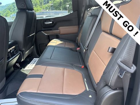 Used 2021 Chevrolet Silverado 1500 High Country image 15