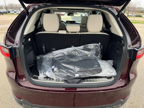 New 2026 MAZDA CX-90 Plug-In Hybrid w/Premium Sport AWD/4WD image 39