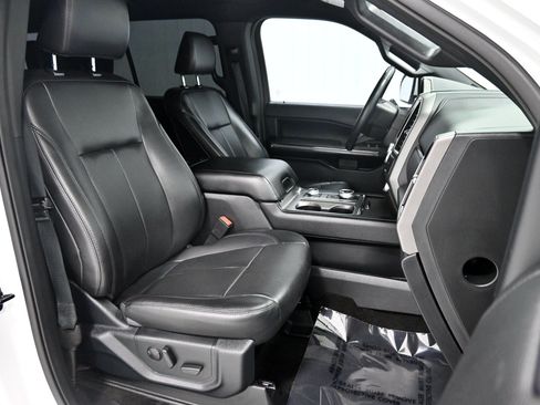 Used 2021 Ford Expedition XLT AWD/4WD image 28