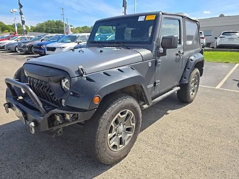 Used 2014 Jeep Wrangler Sport w/ Connectivity Group AWD/4WD image 3