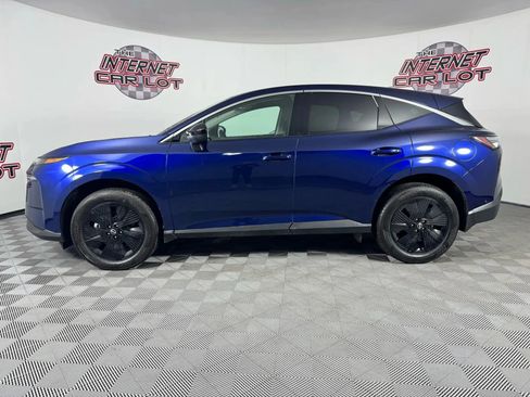 Used 2025 Nissan Murano SV w/ Cargo Package image 4