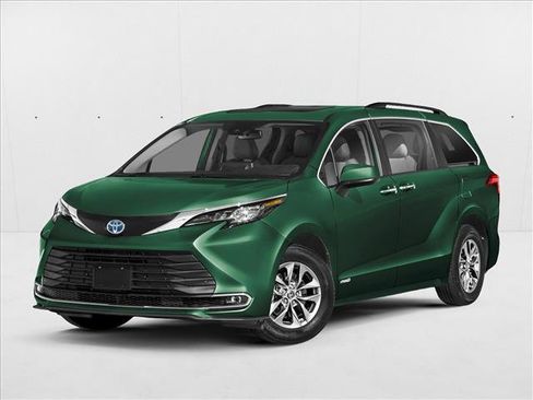 Used 2025 Toyota Sienna XLE w/ XLE Plus Package AWD/4WD image 1