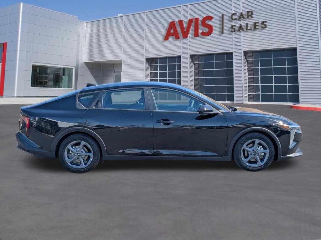 Used 2025 Kia K4 FWD image 5