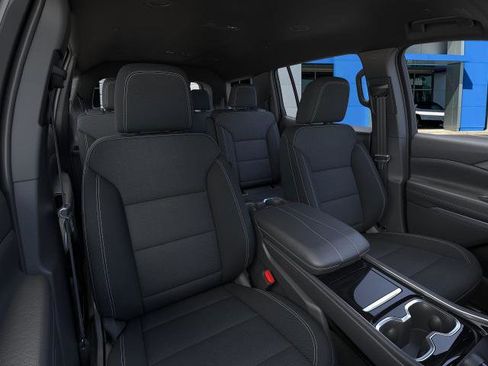 New 2026 Chevrolet Traverse LT w/ Driver Confidence Package image 16