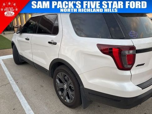 Used 2018 Ford Explorer Sport w/ Equipment Group 401A image 4