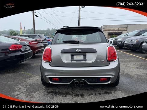 Used 2017 MINI Cooper S FWD image 2