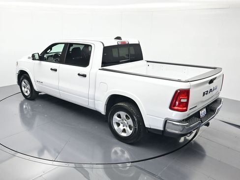 Used 2025 RAM 1500 Big Horn AWD/4WD image 35