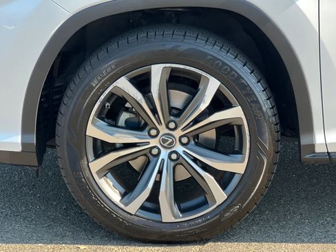 Used 2019 Lexus RX 350L FWD image 33