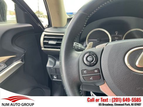 Used 2014 Lexus IS 250 AWD w/ Navigation Package image 24