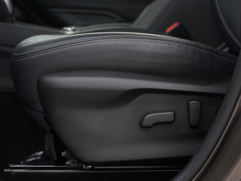 Used 2024 Subaru Forester Touring w/ Convenience Package image 23