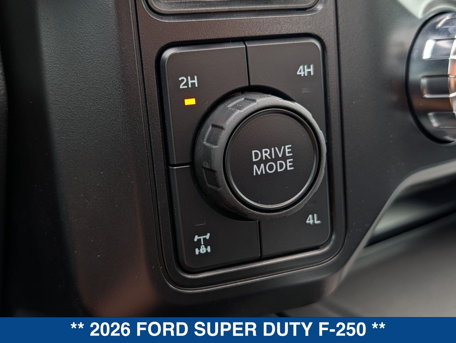New 2026 Ford F250 Platinum w/ FX4 Off-Road Package AWD/4WD image 34