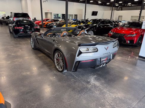 Used 2016 Chevrolet Corvette Z06 w/ 2LZ Preferred Equipment Group RWD image 3