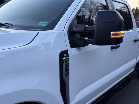 Used 2024 Ford F250 XL w/ Snow Plow Prep Package image 39