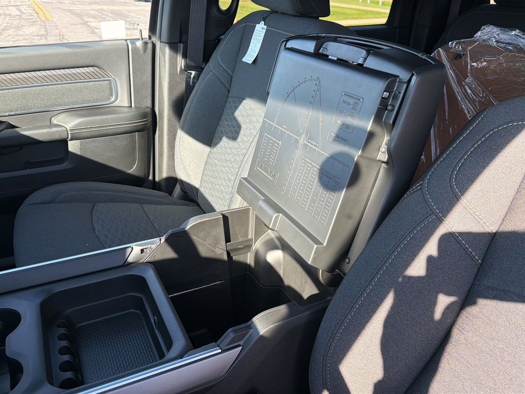New 2027 RAM 2500 Big Horn AWD/4WD image 18