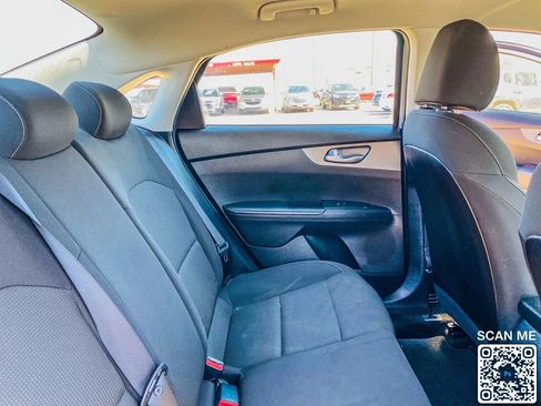 Used 2021 Kia Forte LXS image 26