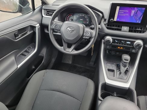 Used 2024 Toyota RAV4 LE image 13