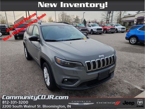 Used 2022 Jeep Cherokee Latitude Lux w/ Sun & Sound Group image 1