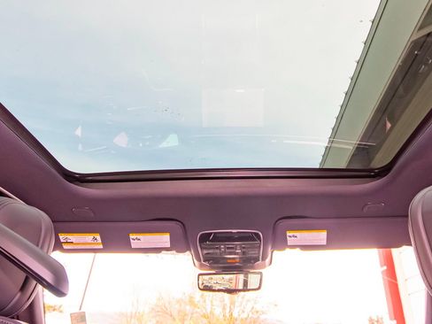 New 2025 Land Rover Range Rover Sport Dynamic SE image 50