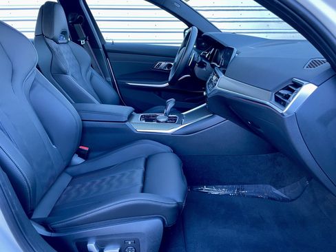 Used 2022 BMW M3 Competition w/ Executive Package image 15