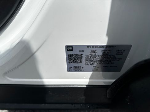 Used 2025 Chevrolet TrailBlazer LT AWD/4WD image 32