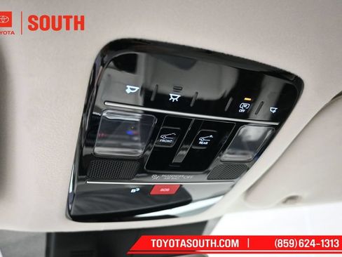 Used 2025 Hyundai Santa Fe Calligraphy AWD/4WD image 26