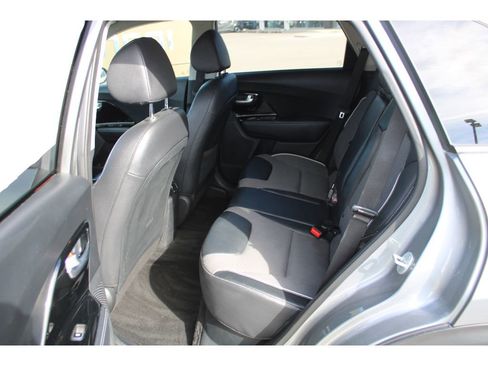 Used 2022 Kia Niro EX w/ Cold Weather Package image 14