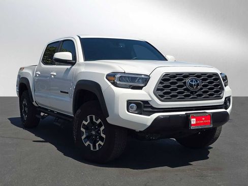 Certified 2023 Toyota Tacoma TRD Off-Road w/ TRD Premium Off Road Package AWD/4WD image 1