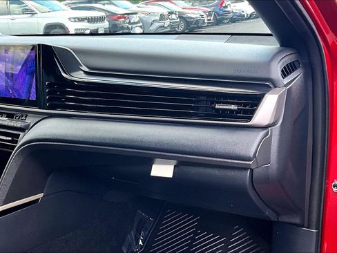 Used 2026 Toyota Camry XSE FWD image 15