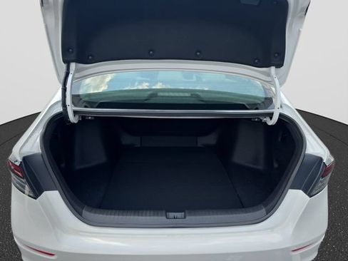 New 2026 Honda Accord SE image 12