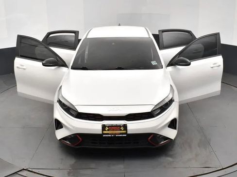Used 2023 Kia Forte GT-Line image 10