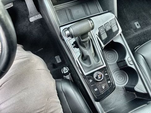 Certified 2023 Kia Sportage EX image 23