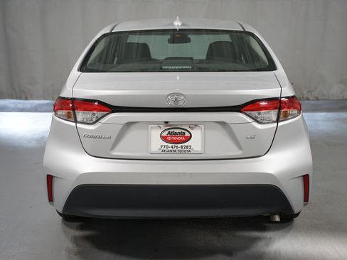 Used 2024 Toyota Corolla LE FWD image 7