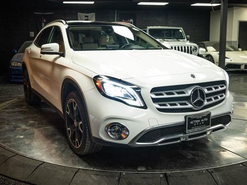 Used 2019 Mercedes-Benz GLA 250 4MATIC image 5