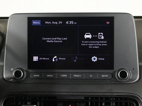Used 2023 Hyundai Kona SEL AWD/4WD image 38